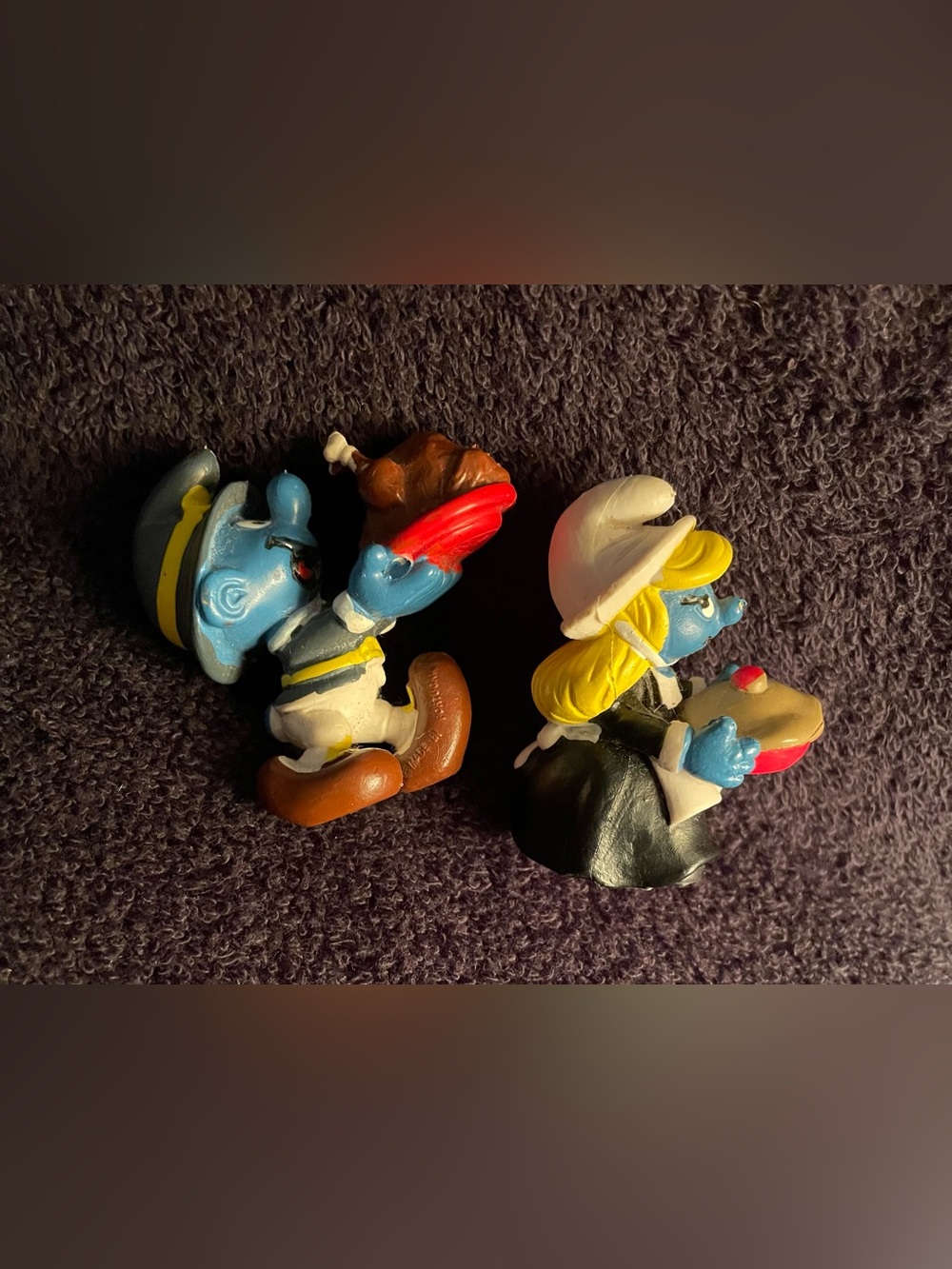 Vintage Smurfette & Smurf Figure Toy Set - Blue Characters Thanksgiving Theme - Picture 6 of 8